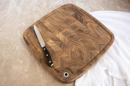 Gourmet Hudson Carving Board, 15" x 20" Acacia Wood Cutting Board with Grip Pad and Juice Well