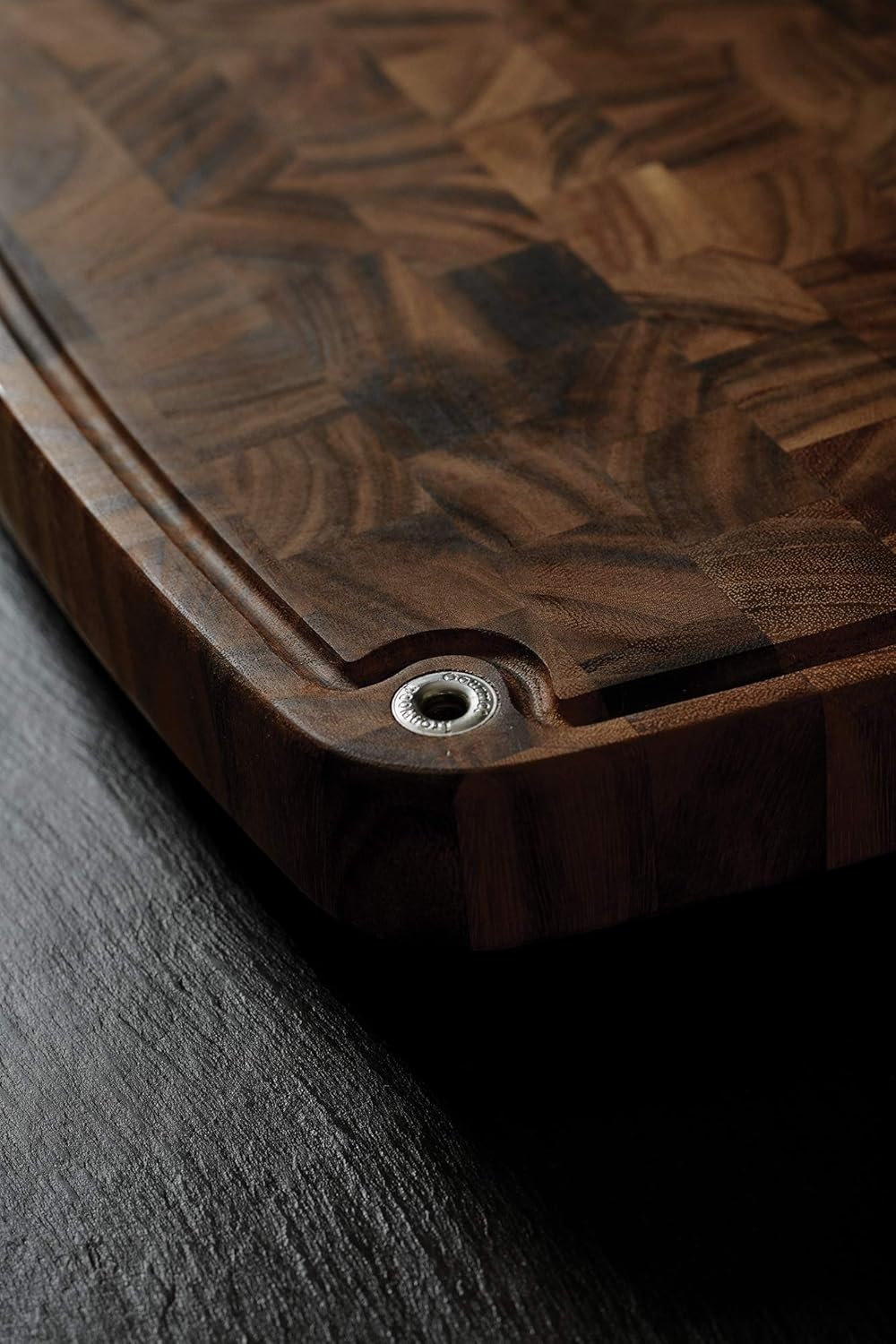 Gourmet Hudson Carving Board, 15" x 20" Acacia Wood Cutting Board with Grip Pad and Juice Well