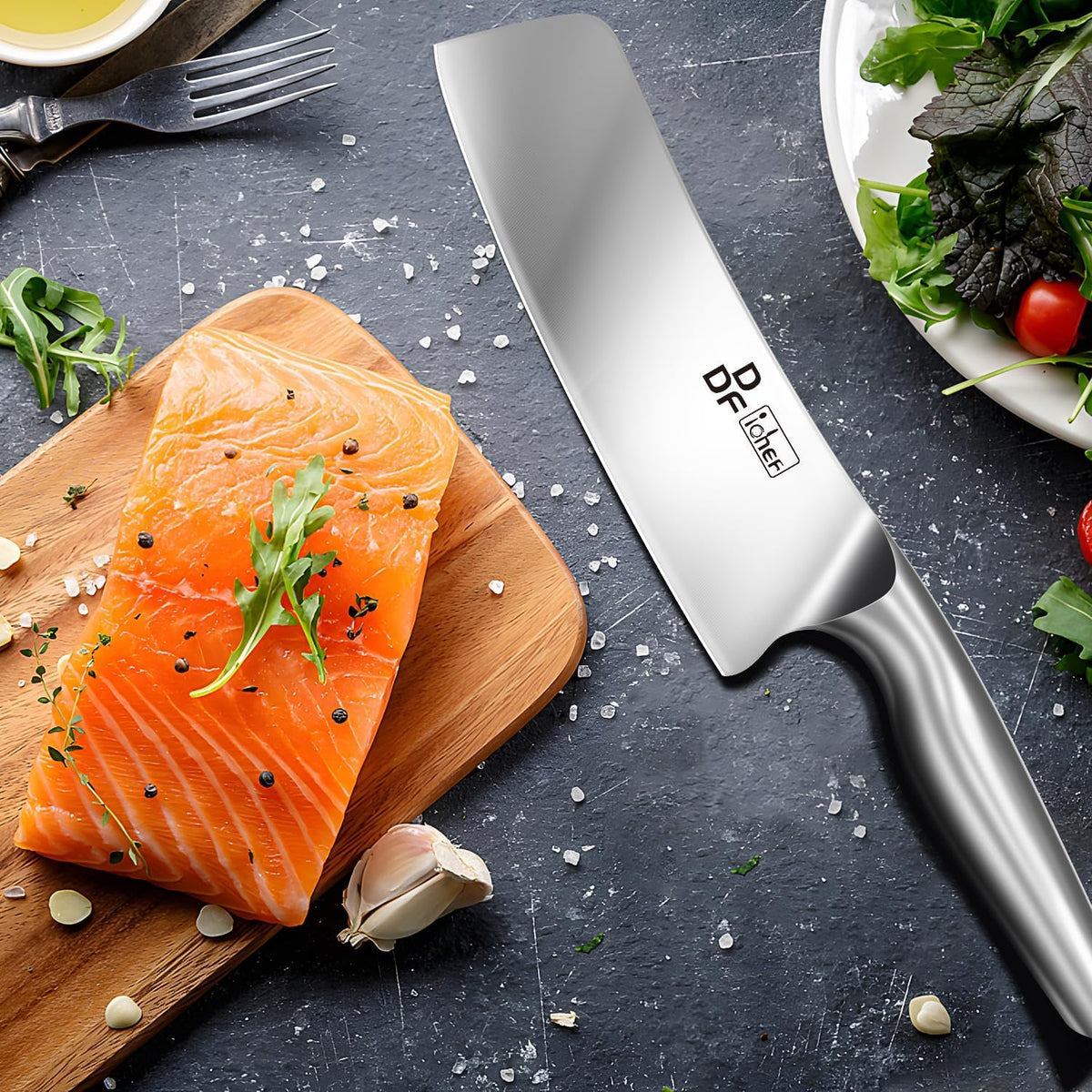 Steak Knives Set of 6, 4.5-Inch Serrated Steak Knives, Dishwasher Safe | Steak Knives High Carbon Stainless Steel, Serrated Knives with Ergonomic Hollow Handles, Silver, for Families & Restaurants