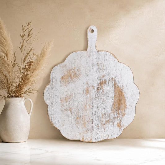 Wood Scalloped Cutting Board 18.5 Inch Decorative Wooden Charcuterie Board with Handle Engraving Christmas Wedding Engagement Housewarming Gift for Kitchen Display Snacks Cheese Appetizers