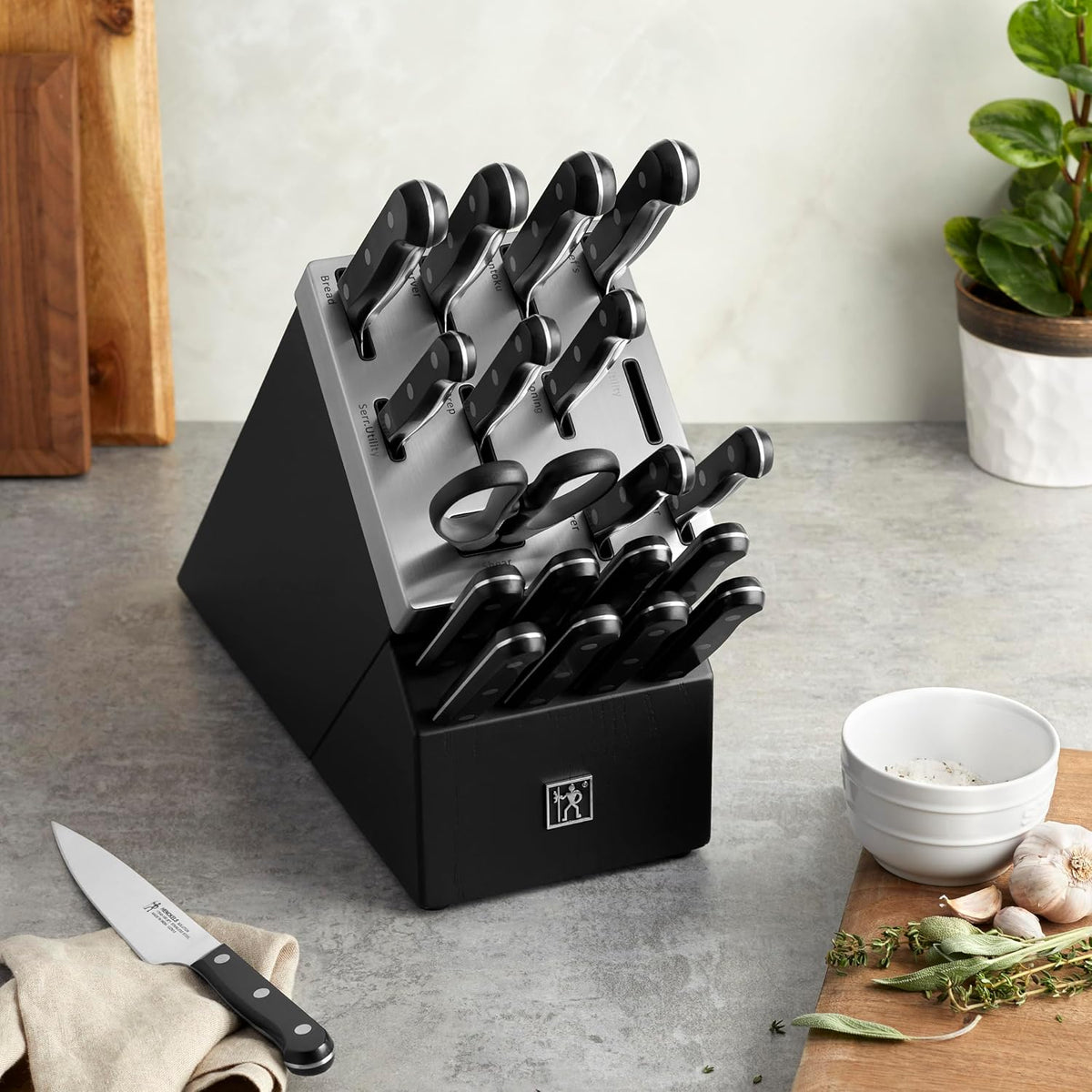 Solution Self Sharpening Knife Set, German Engineered, Brown