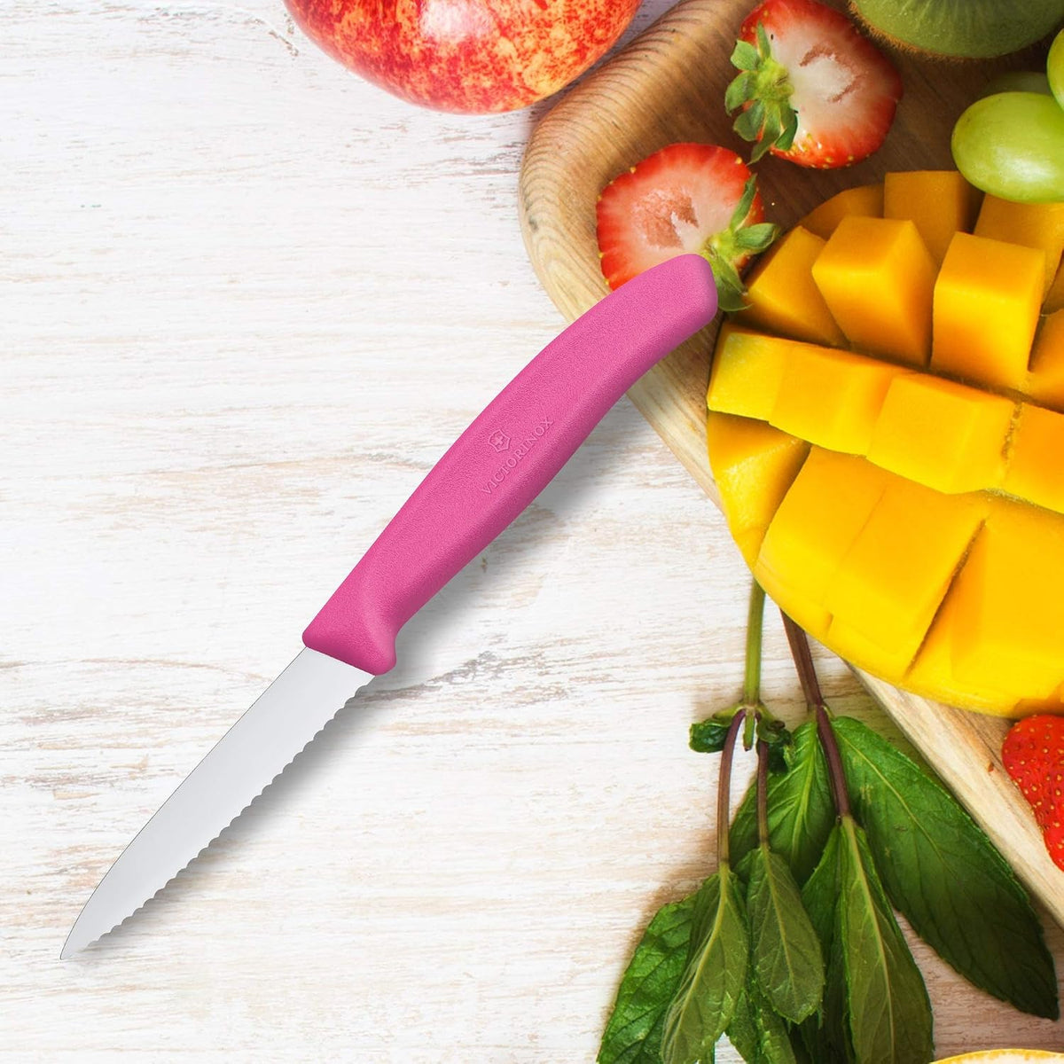 6.7636.L115 Swiss Classic Paring Knife for Cutting and Preparing Fruit and Vegetables Serrated Blade in Pink, 3.1 inches