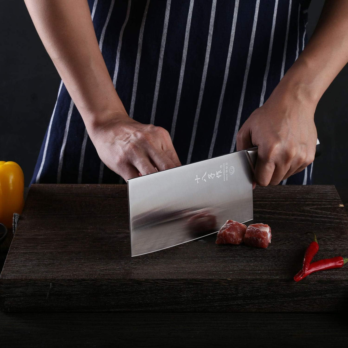 Meat Cleaver Knife, Heavy Duty Cleaver Bone Cleavers Professional Kitchen Vegetable Knife for Effortless Precision Slicing and Chopping