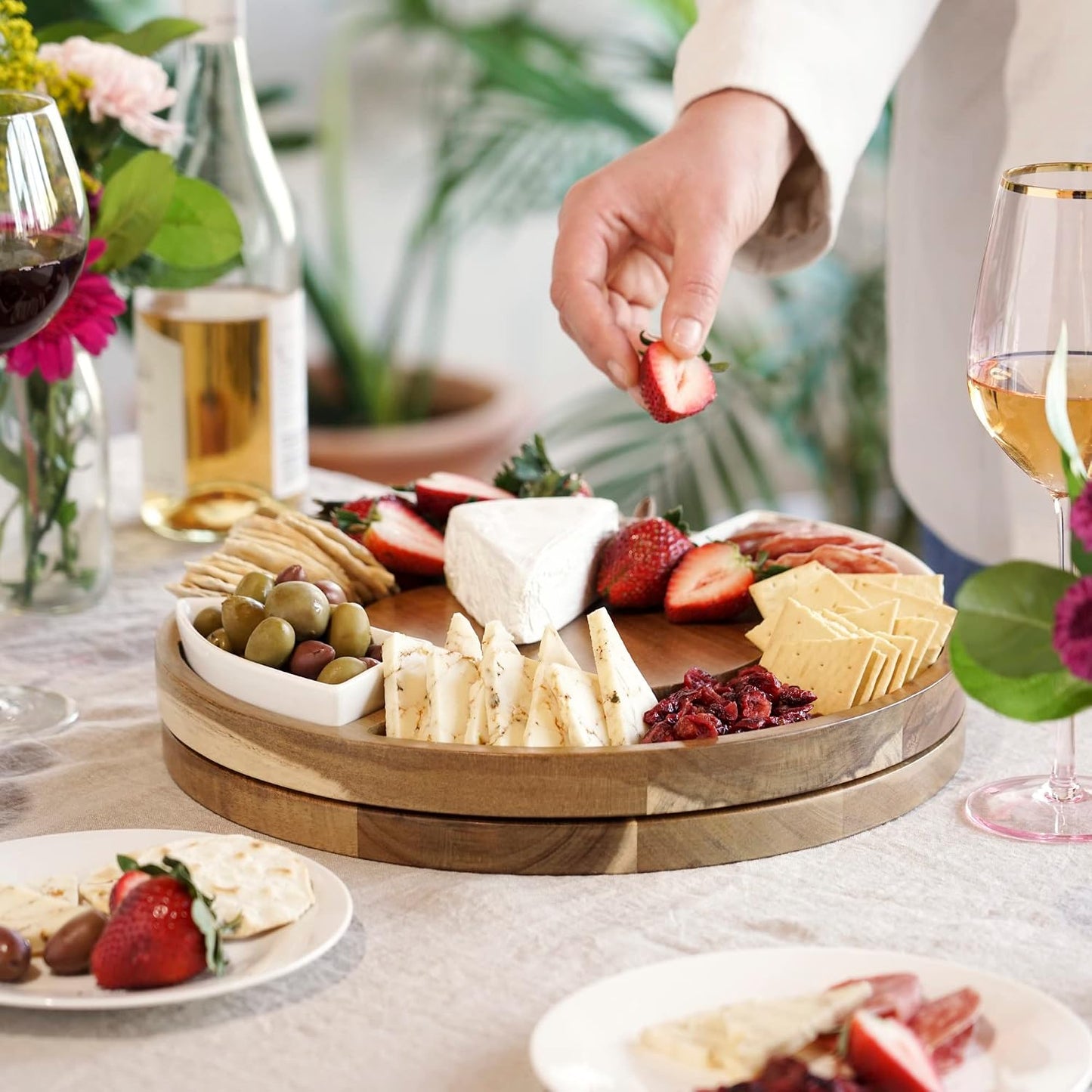 Acacia Cheese Board and Knife Set, Footed Cheese Snack Tray and Cheese Knives Set Cooking Accessories, 16inch Diameter