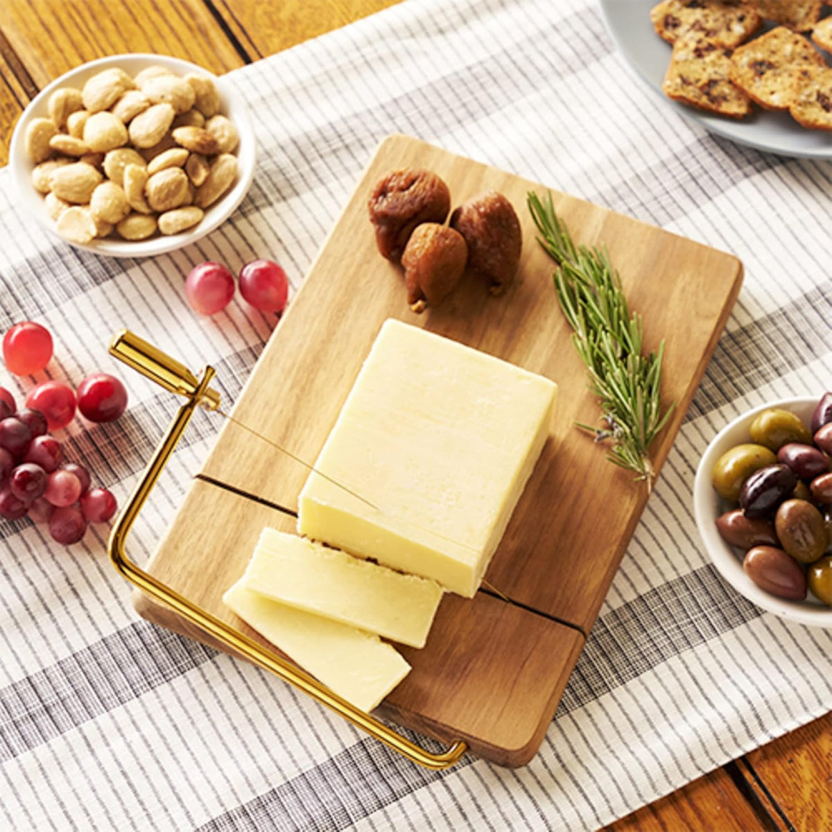 Acacia Cheese Board and Knife Set, Footed Cheese Snack Tray and Cheese Knives Set Cooking Accessories, 16inch Diameter