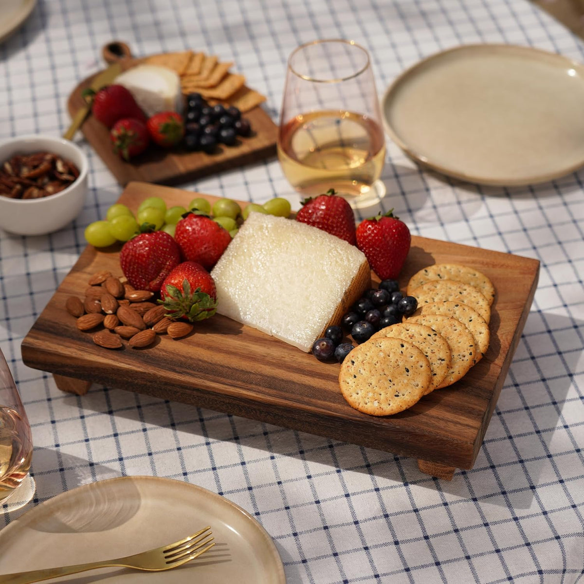 Acacia Cheese Board and Knife Set, Footed Cheese Snack Tray and Cheese Knives Set Cooking Accessories, 16inch Diameter