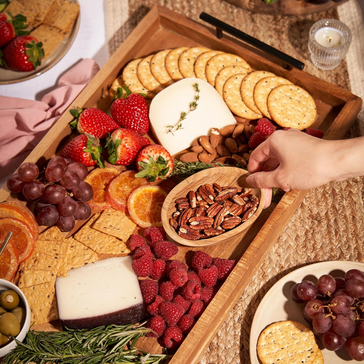 Acacia Cheese Board and Knife Set, Footed Cheese Snack Tray and Cheese Knives Set Cooking Accessories, 16inch Diameter