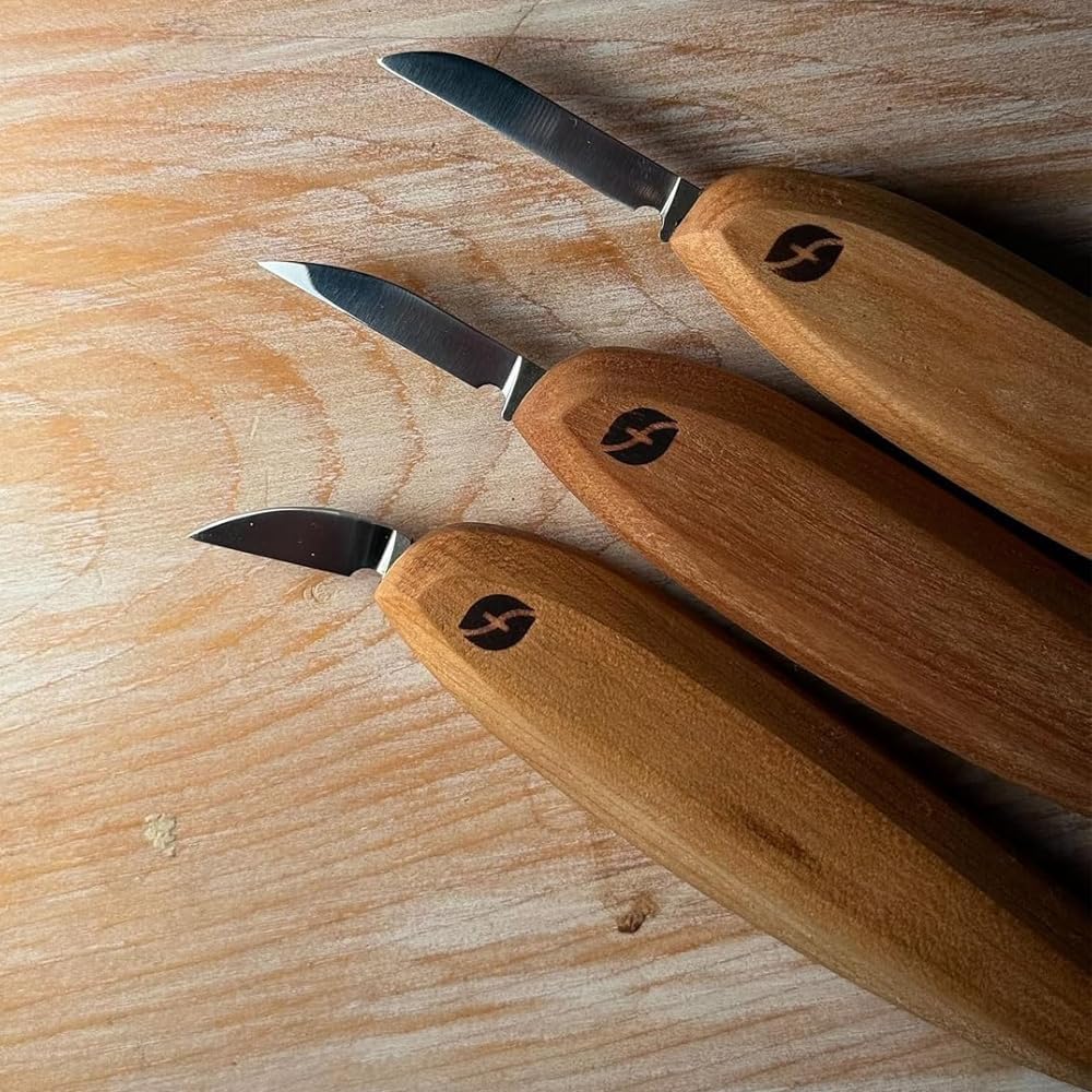 Pro Series Wood Carving Tools, 3-Pack Kit with 1" Chip, 1-3/8" Detail, 1-5/8" Carving, Ergonomic Knife Handles (FP200)