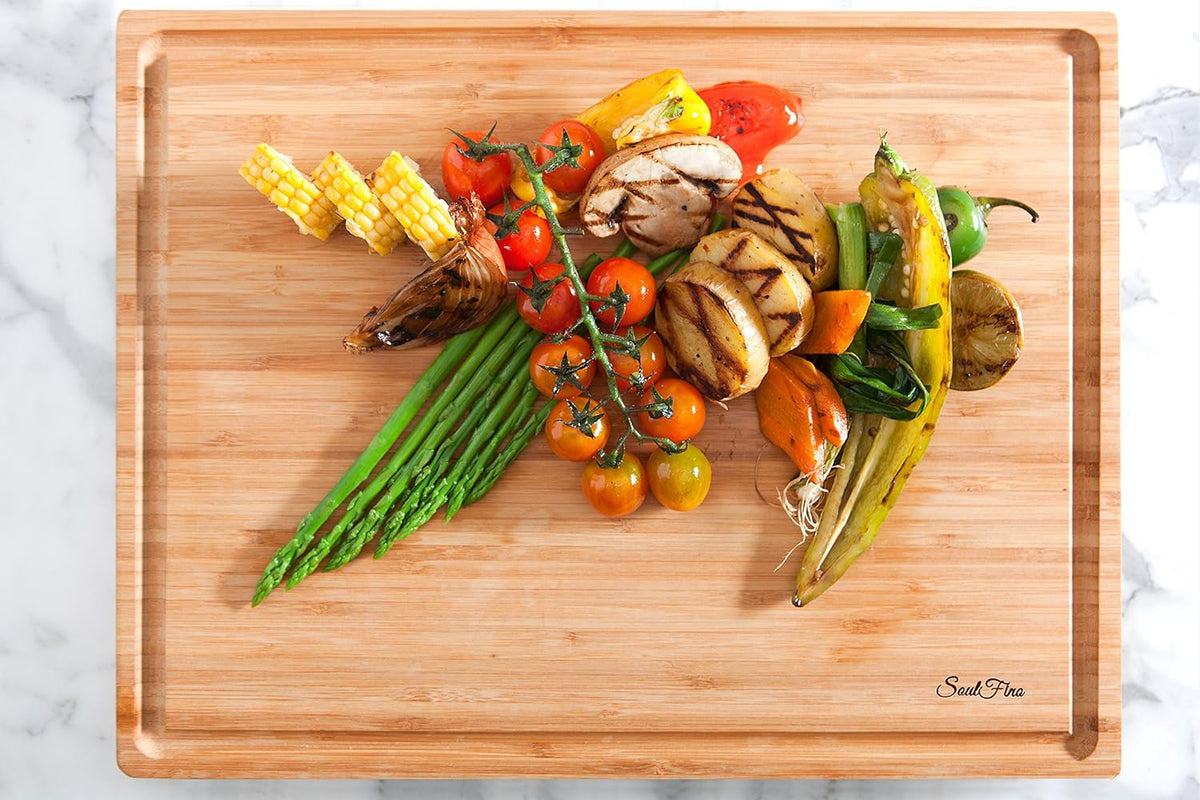 PREMIUM ACACIA Cutting Board & Professional Heavy Duty Butcher Block w/Juice Groove - Extra Large (17"x13"x1.4") Organic, End Grain Chopping Block. Ideal Serving Tray for Meat & Cheese