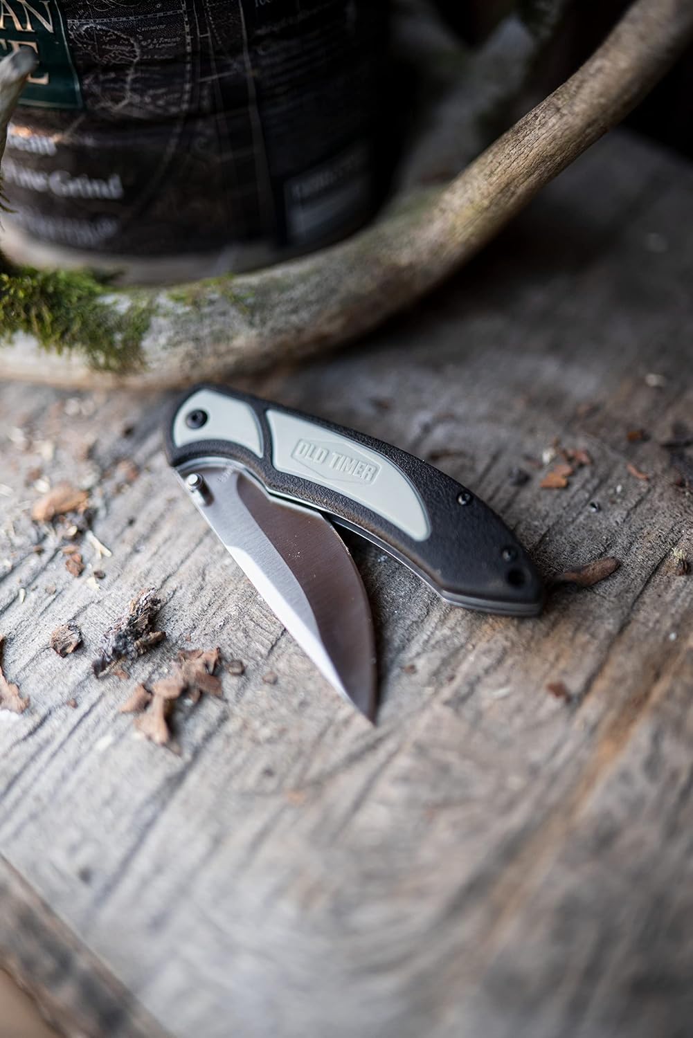 Trail Boss Game Shears with Heavy Duty Construction, Custom Molded Sheath, Spring-Assisted Opening, Bone Breaking Notch, and Safety Lock for Hunting, Cleaning Game, Camping, and Outdoors