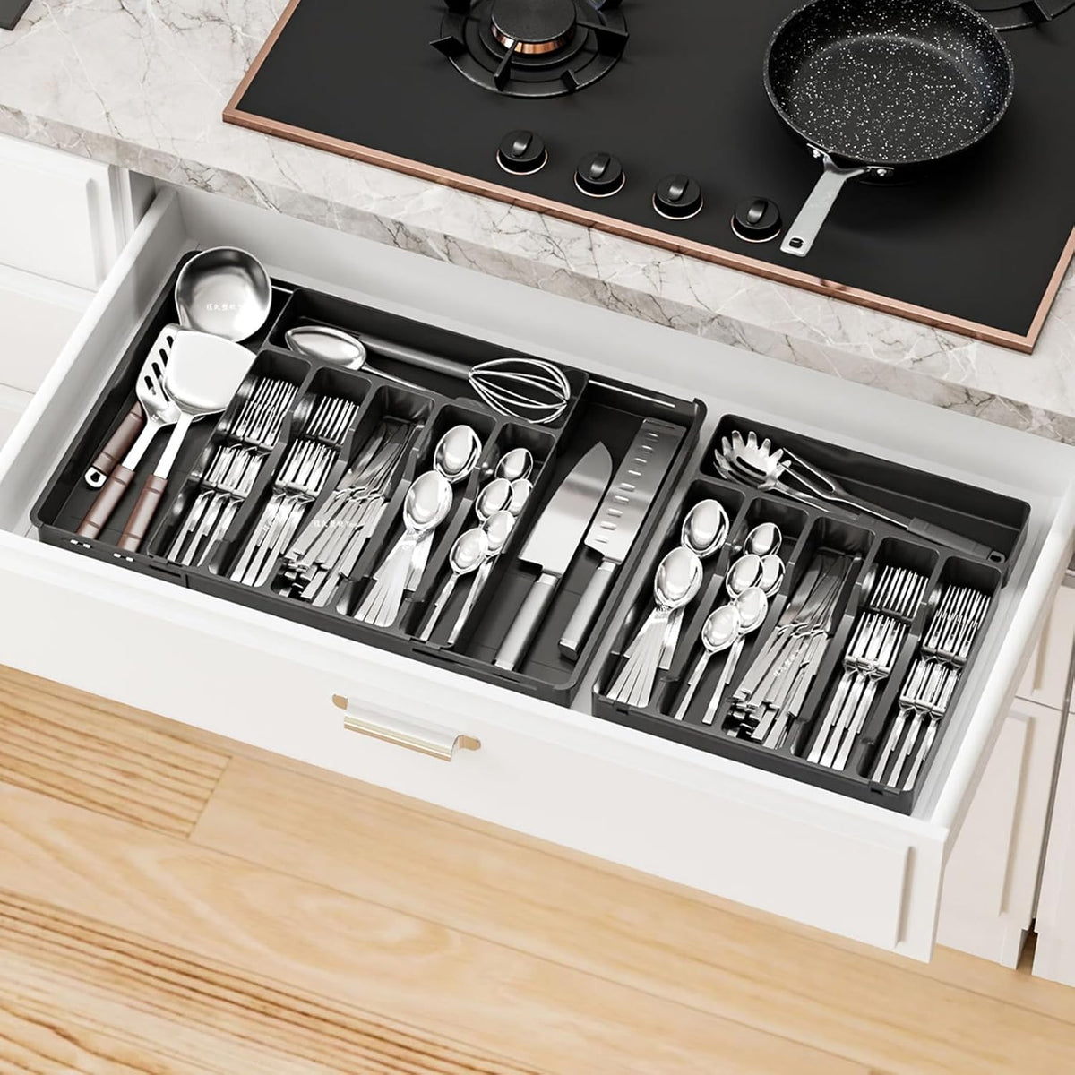 Clear Expandable Silverware Drawer Organizer - Adjust From 11'' to 22'' - Knife,Cutlery,Spoons and Forks Organizer,Large 8 Grid Flatware,Silverware Tray,Utensil Organizer for Kitchen Drawers