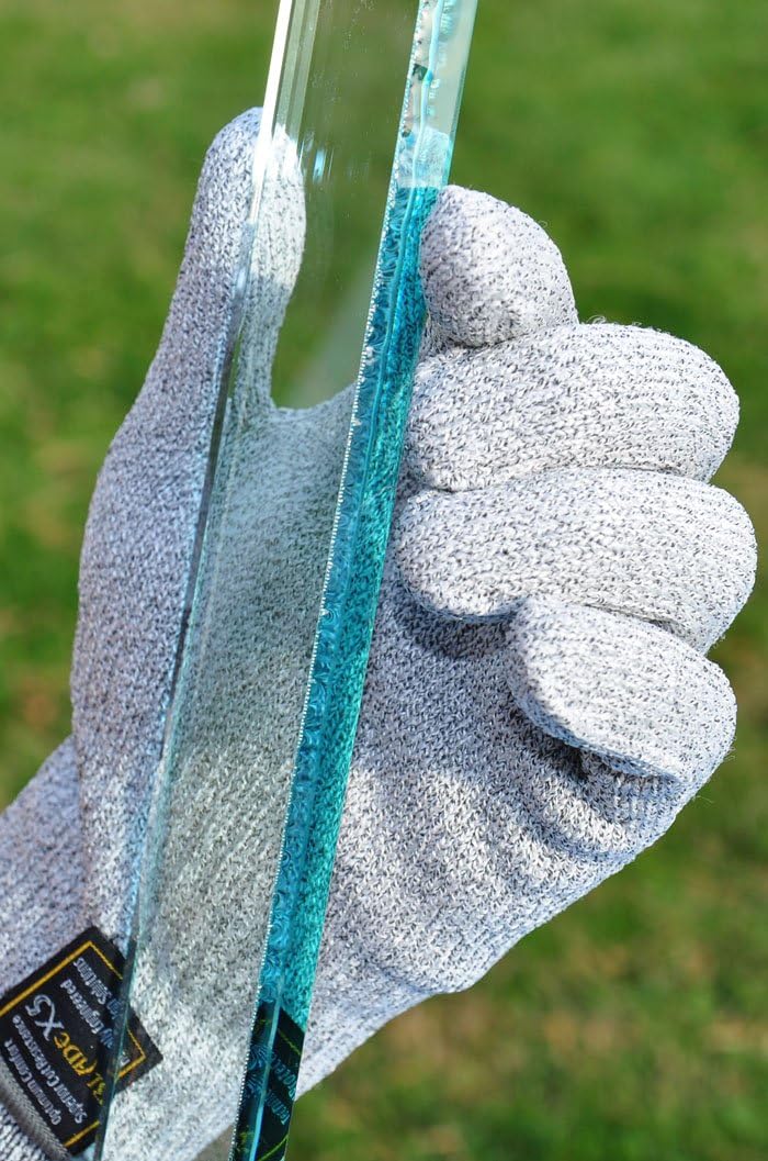 G & F 57100M CUTShield Classic level 5 Cut Resistant Gloves for Kitchen,Food Grade Cut Resistant Gloves, Medium.,Grey