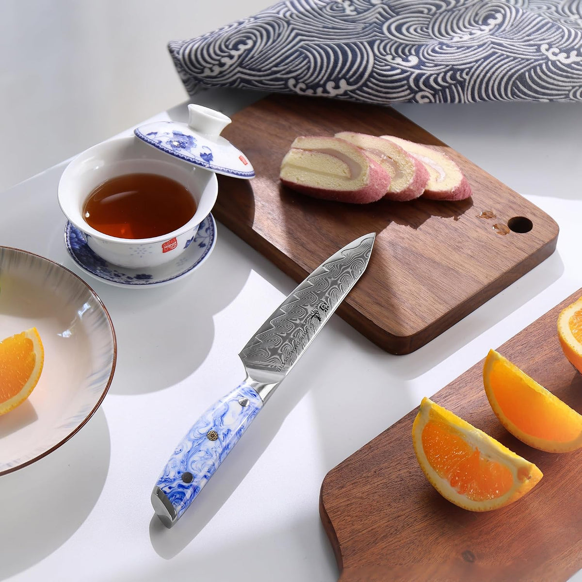5 Inch Kitchen Utility Knife Razor Sharp Fruit and Vegetable Peeling Knives, Forged Damascus Steel with Blue and White Resin Handle - Full Tang - HUA Series