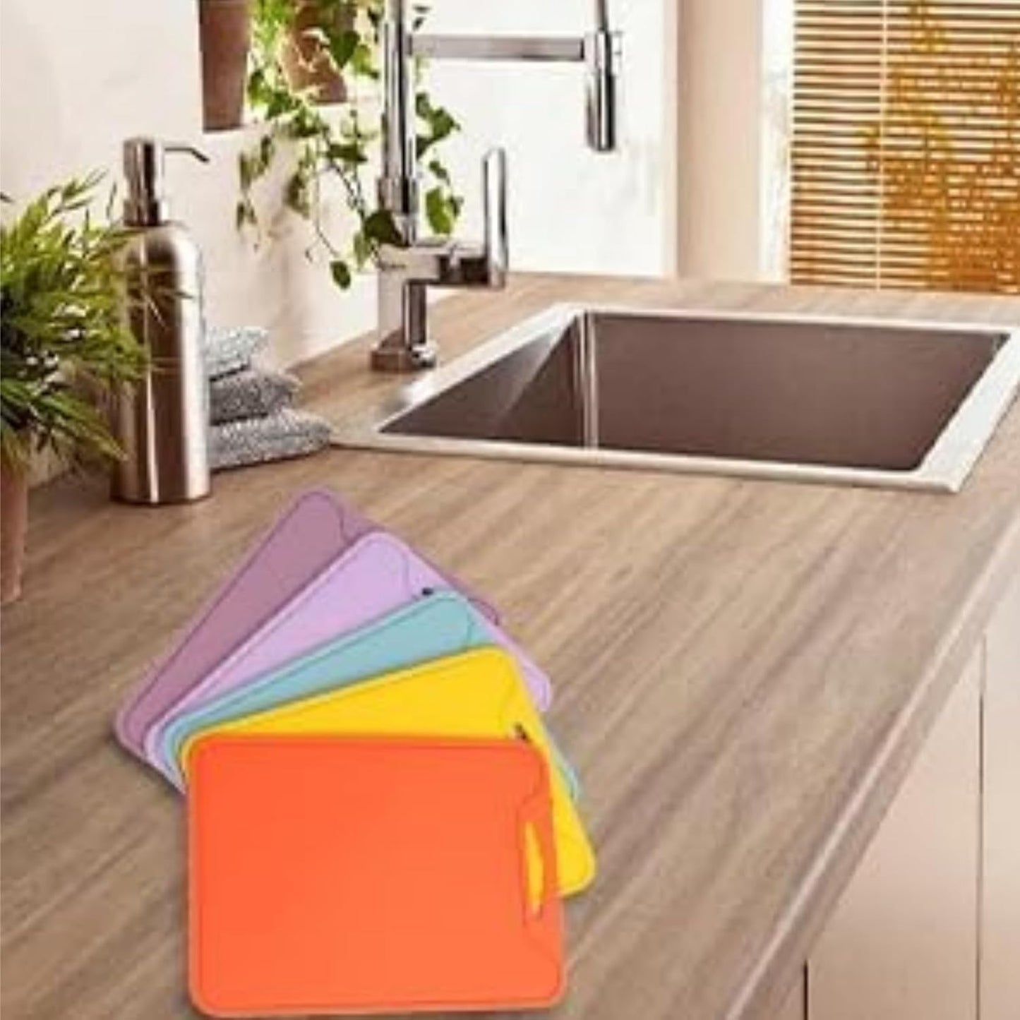 Silicone Cutting Board,8.6 * 11.8in BPA Free Flexible Kitchen Chopping Board for Meat, Vegetables and Fruit,Dishwasher Safe (Yellow)