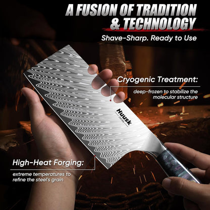 Huusk Serrated Bread Knife 8", Sourdough Bread Knife, Gift for Bakers | Serrated Knife for Homemade Breads Slicing Cake Bagels Baguettes, Stainless Steel Blade & Resin Handle