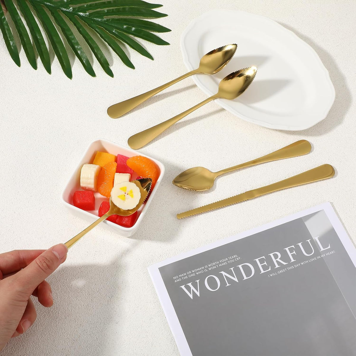 5 Pcs Grapefruit Spoons and Knife Set Gold Stainless Steel Serrated Utensils for Citrus Kiwi Melon Lemon Puree Dishwasher Safe