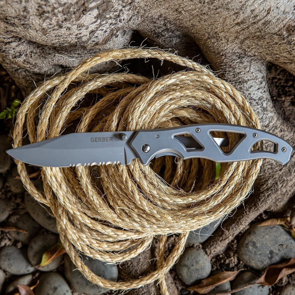 Gear Paraframe Mini Pocket Knife, 2.2" Fine Edge Small EDC Folding Knife with Safety Lock for Everyday Carry, Gifts for Men, Stainless Steel | Stainless steel, EDC knife, safety lock, lightweight open-frame design, everyday carry, gifts for men