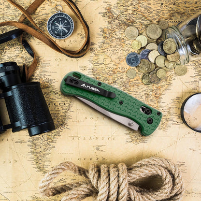 4.5" Folding Pocket Knife, Lightweight EDC Pocket Knife with Axis Lock, 3.2" AUS-8 Steel Blade, Sharp Camping Hiking Knife with Pocket Clip, Unique Tool Gift for Men, Dad (Green)