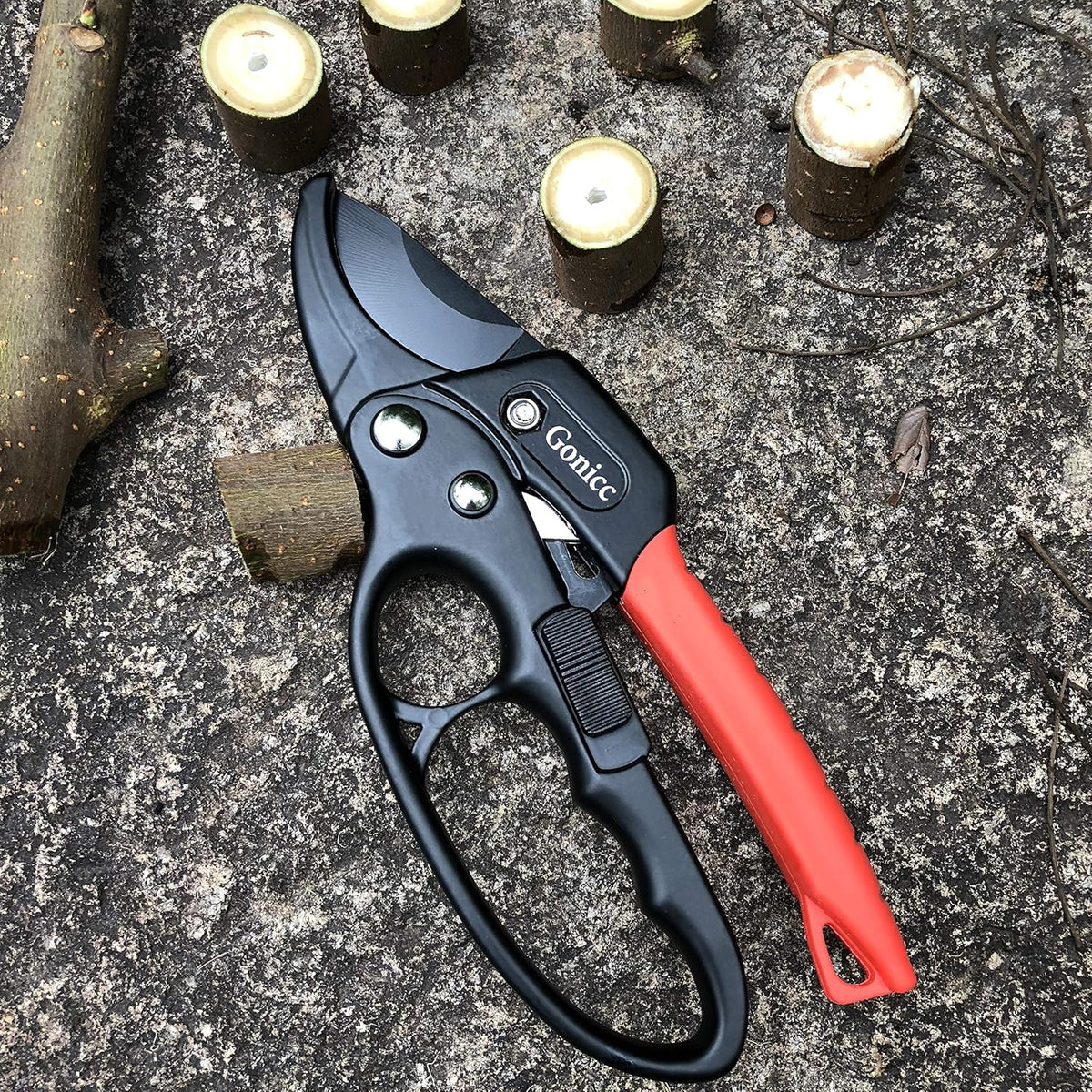 8" Professional Premium Bypass Titanium Pruning Shears(GPPS-1003) | Titanium coated SK5 steel blade, Ergonomic non-slip handle, Sap groove anti-stick design, Cuts up to 3/4" branches