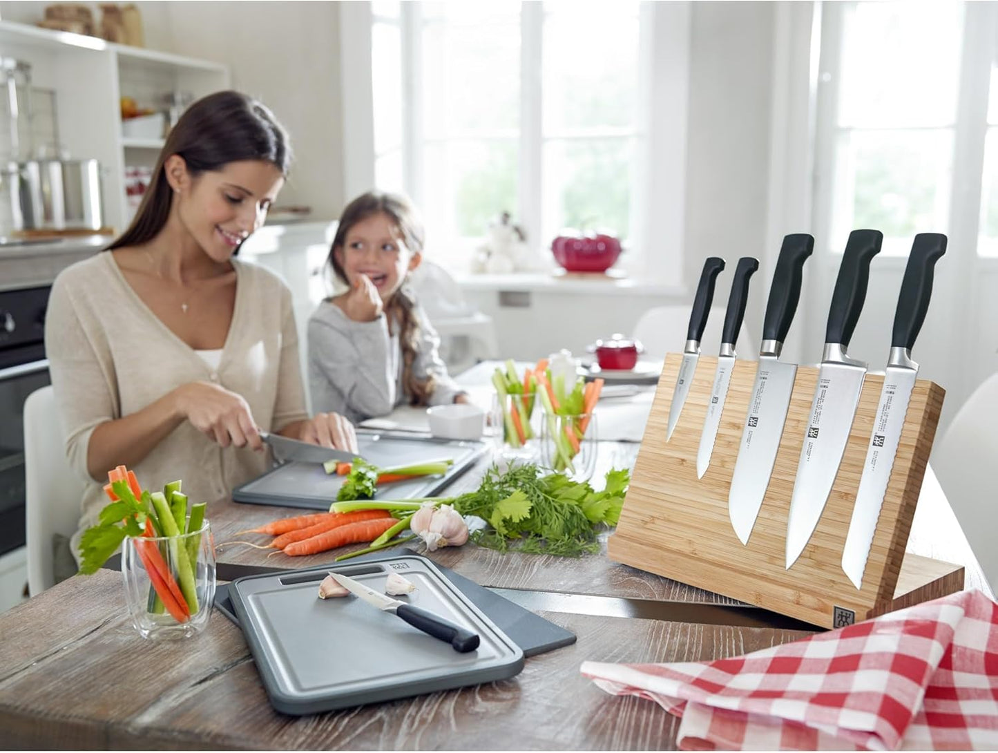 11.5-inch Magnetic Knife Bar - Black