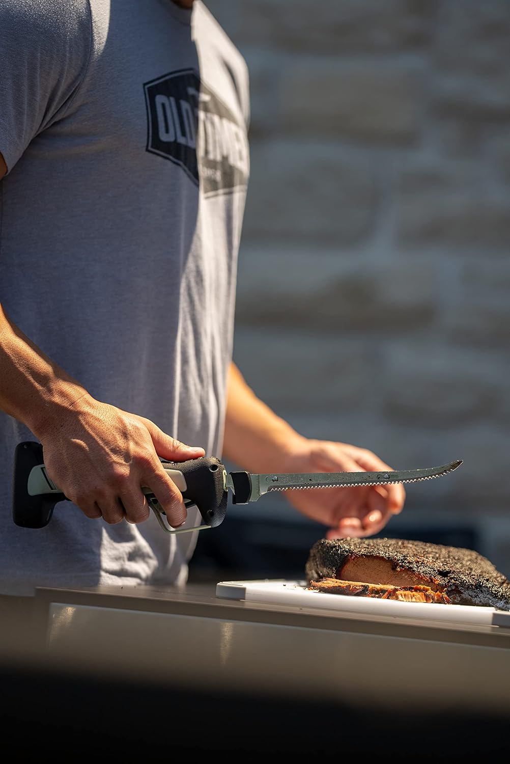 Electric Fillet Knife with Rechargeable Battery, 8" Blade, High Carbon Stainless Steel, For Fishing, Filleting, and Outdoors