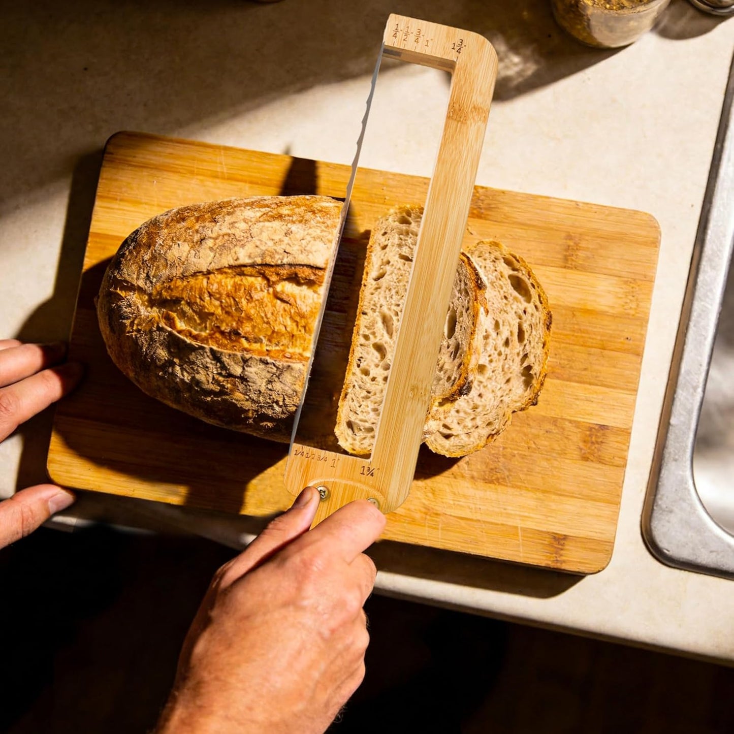 Bread Knife for Homemade Bread with 4 Thickness Guides & Ergonomic Offset Handle, Sourdough Slicer for Bagels and Baguettes, Bow Cutting Knife with Stainless Steel Serrated Saw