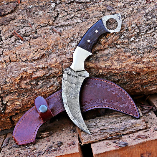 Damascus steel Handmade hunting Knife, Survival claw Tactical teeth Knife Double edged sharp, Fixed Blade Knife With Sheath, Curved knife