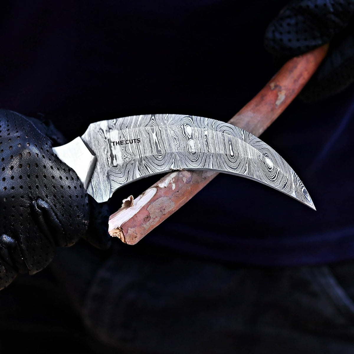 Damascus steel Handmade hunting Knife, Survival claw Tactical teeth Knife Double edged sharp, Fixed Blade Knife With Sheath, Curved knife