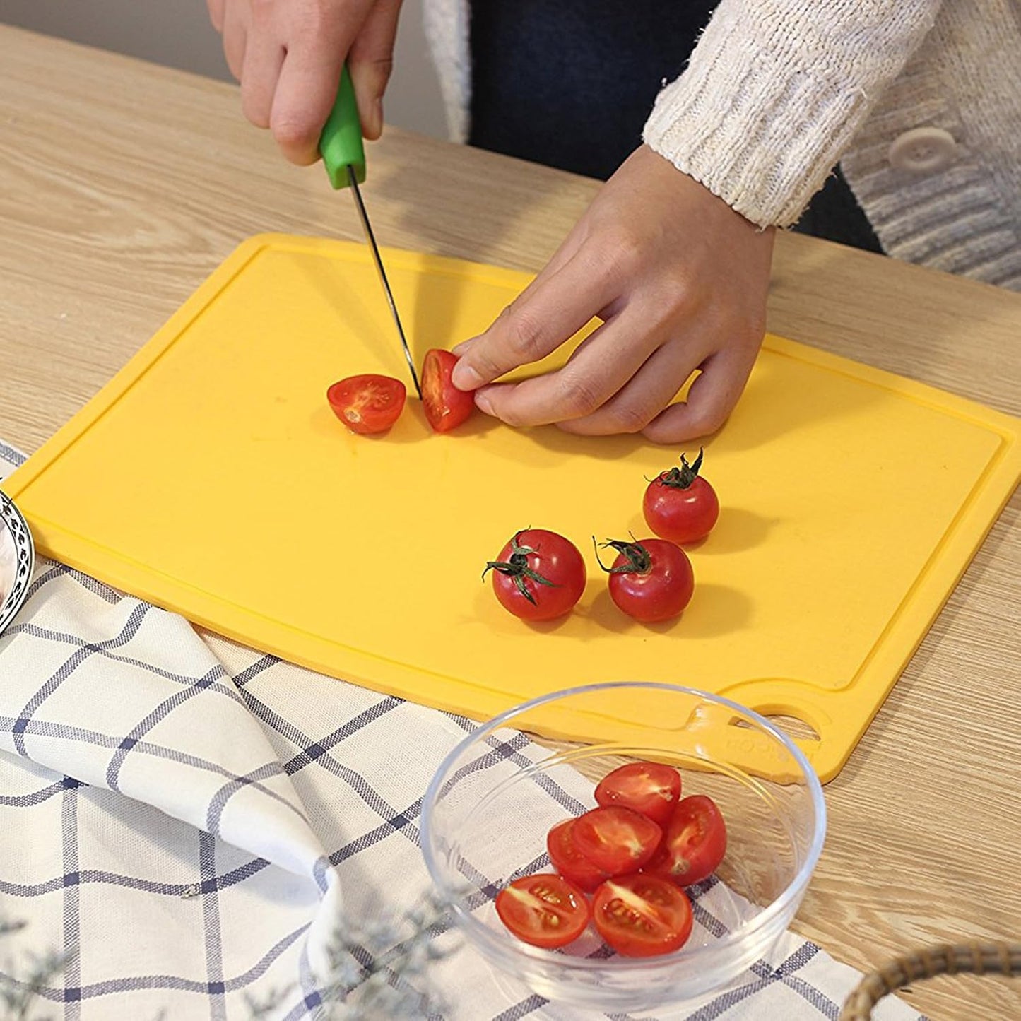 Liflicon Extra Large Thick Silicone Cutting Boards for Kitchen 14.6'' x 10.43'' Flexible Cutting Chopping Boards/Mats Non-slip Deep Drip Juice Groove, Dishwasher Safe-Blue