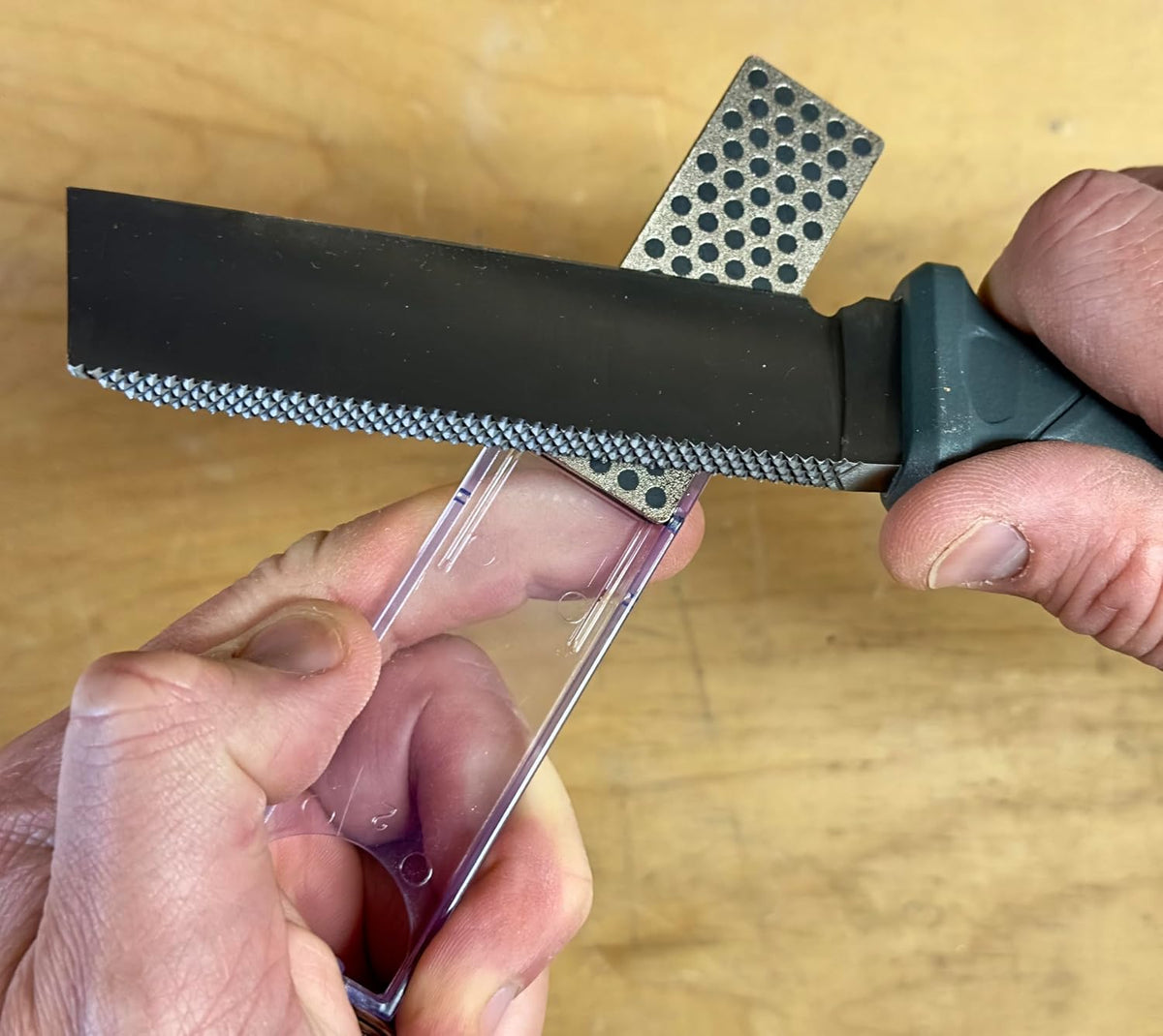 Diamond Machining Technology (DMT) Diamond Mini-Sharp Portable Pocket Fine Grit Sharpener (F70F)