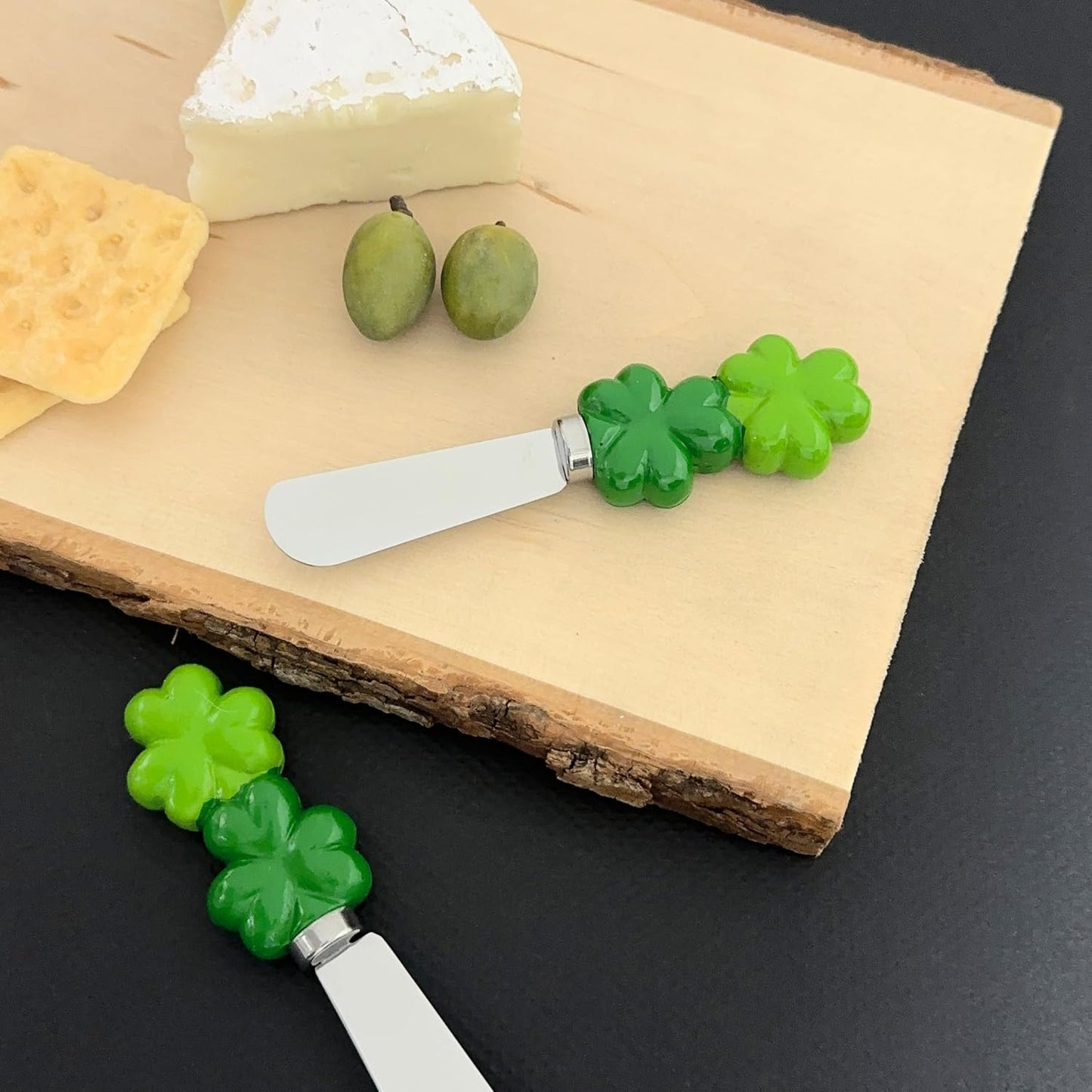 Jelly Bear Cheese Spreaders, Hand-Painted Resin Handles with Stainless Steel Blades for Spreading Cream Cheese, Butter, Jam, or Sandwich, Set of 4