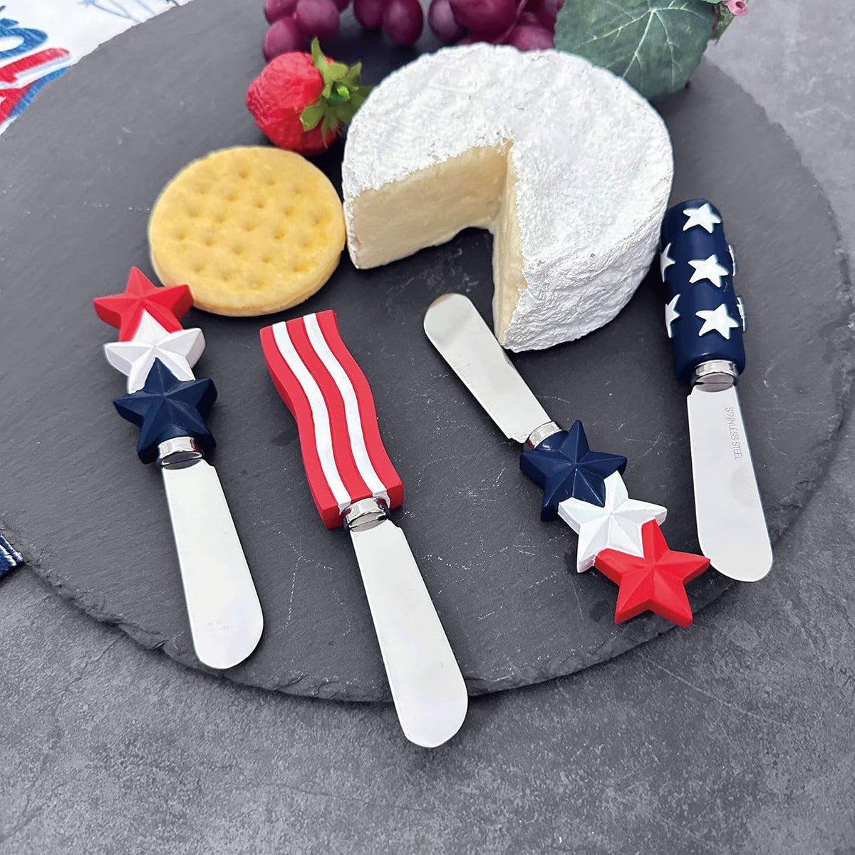 Jelly Bear Cheese Spreaders, Hand-Painted Resin Handles with Stainless Steel Blades for Spreading Cream Cheese, Butter, Jam, or Sandwich, Set of 4