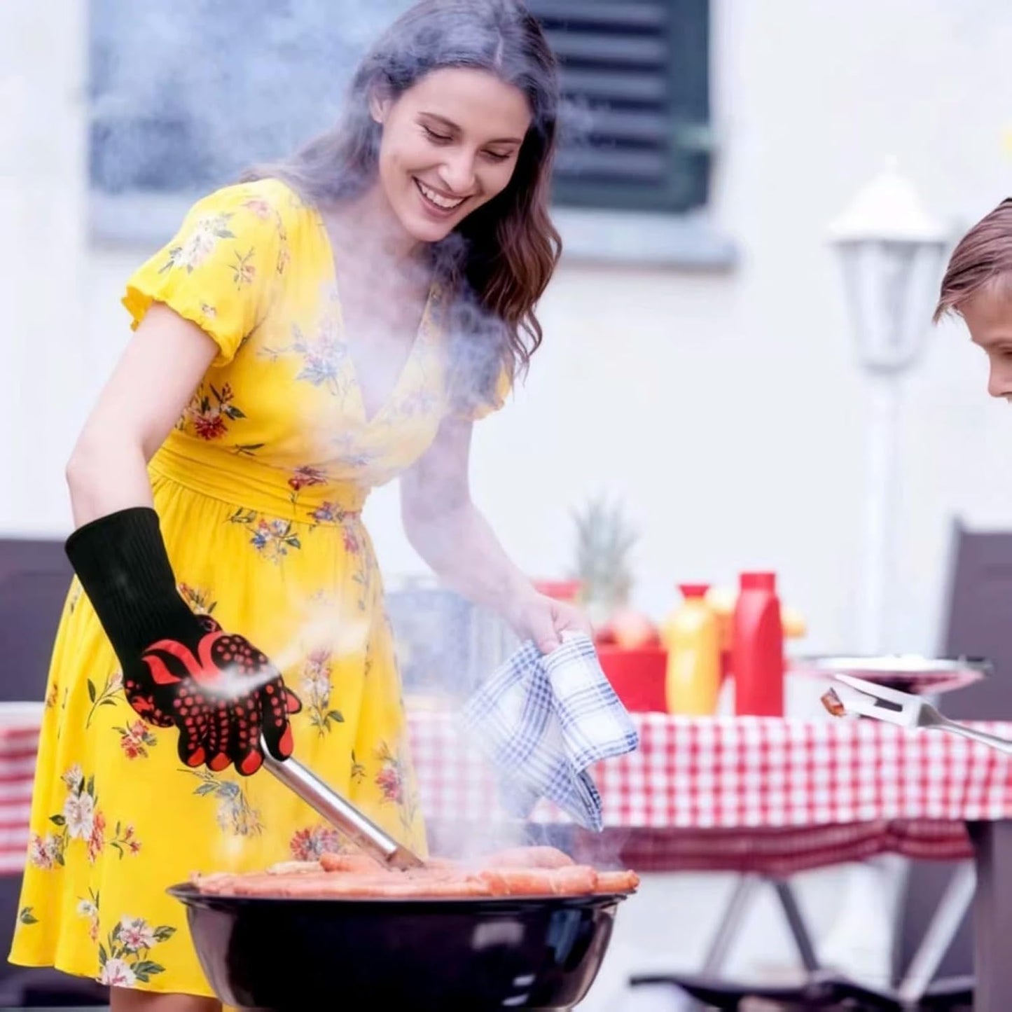 Heat Resistant BBQ Gloves, 1472°F Grilling Gloves with Silicone Non-Slip Grip, Long Oven Gloves for Cooking, Baking, Smoker, Grill, Fireplace, Cut Resistant Kitchen Gloves (Red)