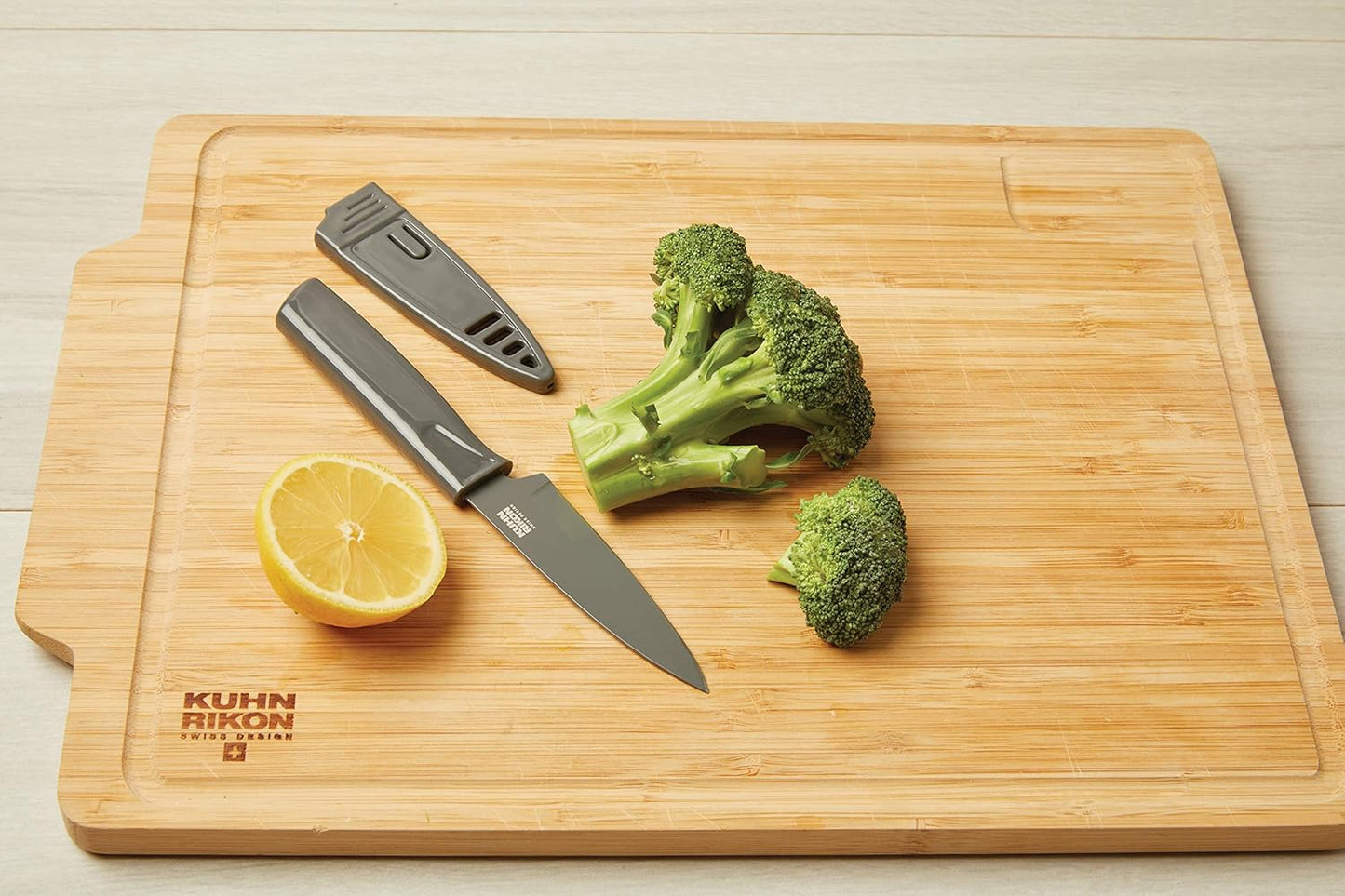 Colori® Paring Knife – 4 Inch Japanese Stainless Steel, Nonstick Blade, Ergonomic Handle & Sheath, Light Blue