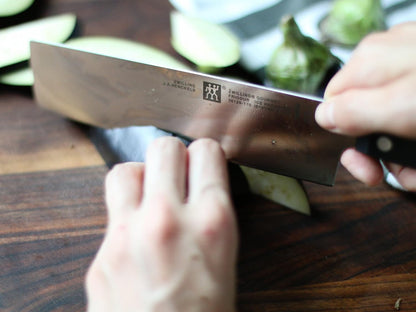 Gourmet 8-inch Razor-Sharp German Carving/Slicing Knife, Made in Company-Owned German Factory with Special Formula Steel perfected for almost 300 Years, Dishwasher Safe