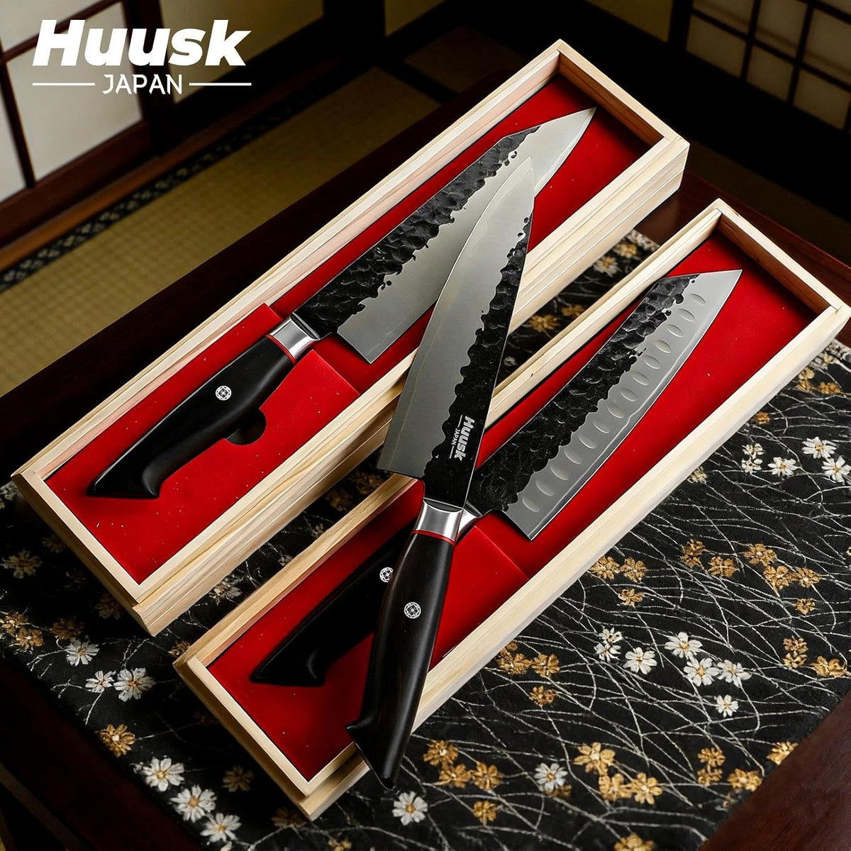 Huusk Gyuto Chef Knife - Japanese High Carbon Steel VG10 Core Ebony Grip 8" | Hand Hammered, Ergonomic, Kitchen Knives for Meat & Veggie Precise Slicing, Premium Wooden Gift Box