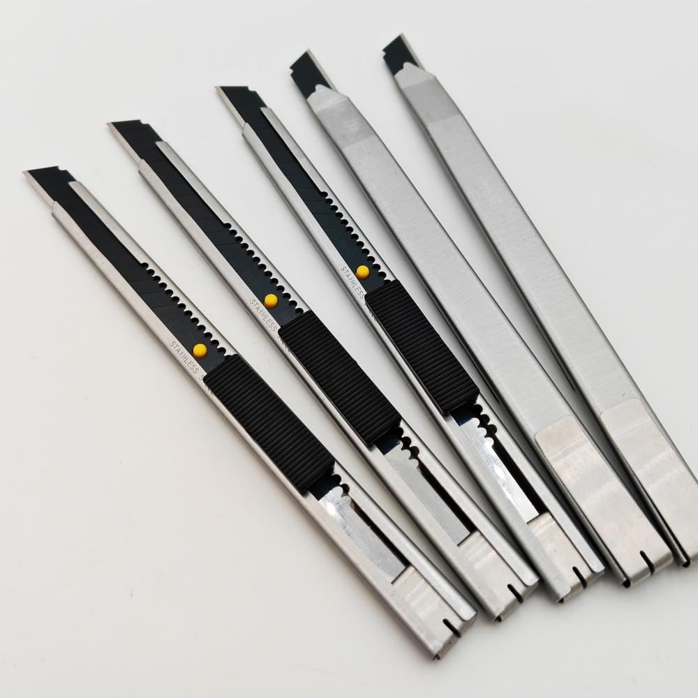 5pcs Right and Left Hand Stainless Steel Lockable Cutter Knife / 9mm Snap Off Blades / 30 Degree Foil Knife/Utility Knife/Graphic Knife/Great for Foils, Wallpaper, Crafts, Cartons
