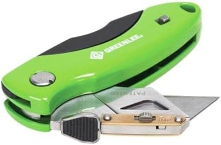 0652-22 8.9" Folding Utility Knife with Retractable 3-Position Serrated Blade, Silver/Green