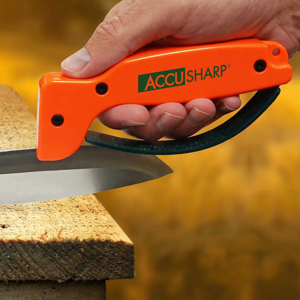 AccuSharp Knife Sharpener, Ergonomic Comfortable Handle, Compact & Easy to Use, Restore and Hone Straight & Serrated Knives, White