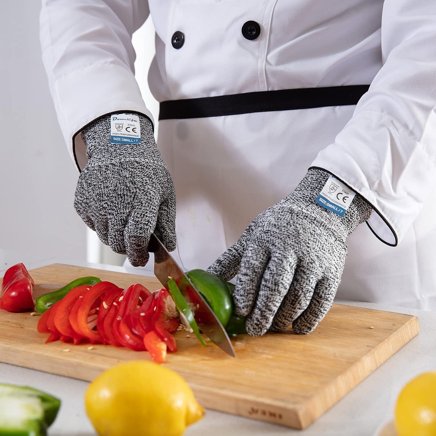 3 Pairs Cut Resistant Gloves Food Grade Level 5 Protection, Safety Kitchen Cuts Gloves for Mandolin Slicing, Fish Fillet, Oyster Shucking, Meat Cutting and Wood Carving (Black Gray, Large)