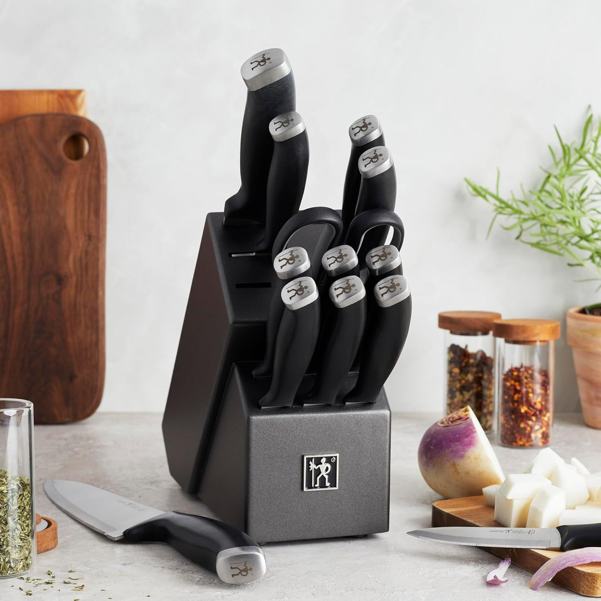 Silvercap 14 Piece Knife Block Set, German-Engineered, Black | Kitchen Knife Set with Wood Block, Informed by 100+ Years of Mastery, Dishwasher Safe, Ergonomic Handles