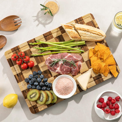 Bamboo Cutting Boards for Kitchen, Checkered Wooden Cutting Board with Juice Groove, Non Slip, Non Toxic Serving Tray, Thick Large Chopping Board Gift for Home Chef, 16.5” x 11.6” x 0.8”