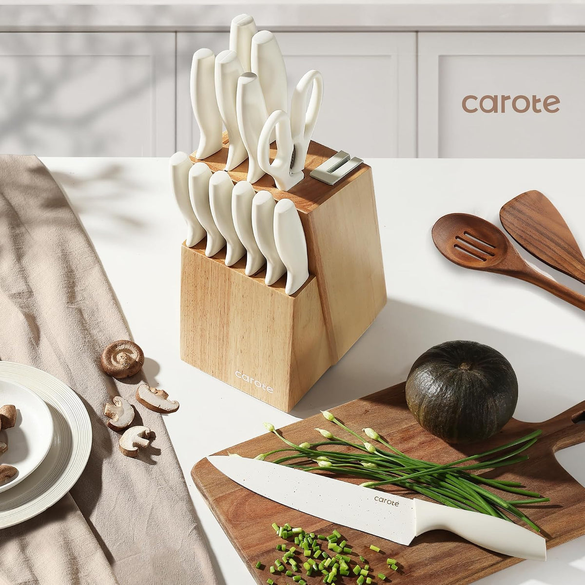 15-Piece Knife Set, Wood Block with Built-In Sharpener, Cream | Stainless Steel Knives, Ceramic Nonstick Coating, Long-Lasting Sharpness, Rust-Resistant, Non-Slip Handles, Dishwasher Safe