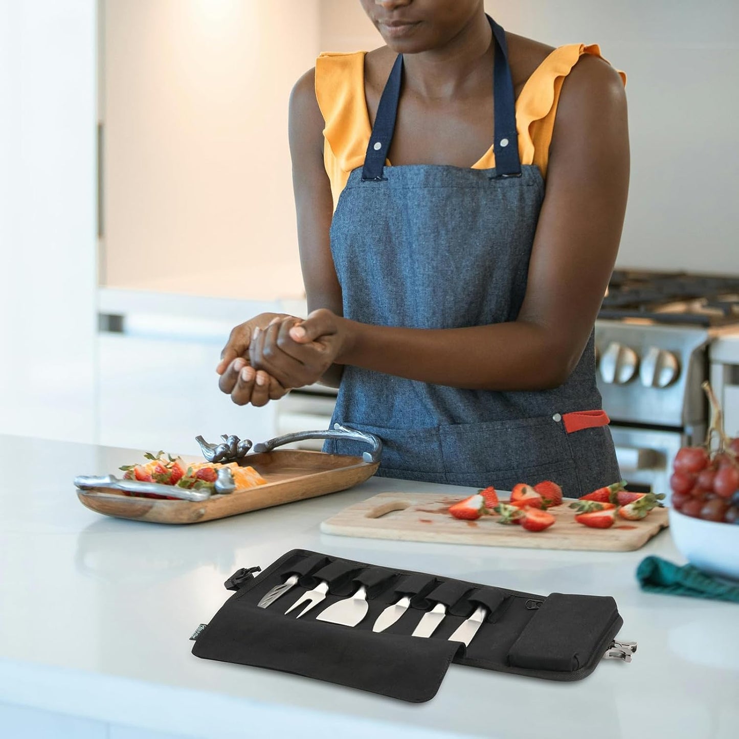 Cheese Knives Roll Bag, Mini Cheese Knife Set Roll Case - 6 Knife Slots and a Zipper Pocket, Canvas Chef Knife Roll Bag for Travel Party and Holiday Cheese Serving, Gray (Bag Only)