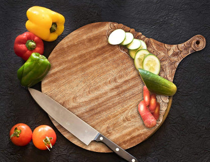 VERSAINSECT nd carved round Chopping & Serving Tray for kitchen, dining table and outdoor SIZE 17x12.5x0.95 inch