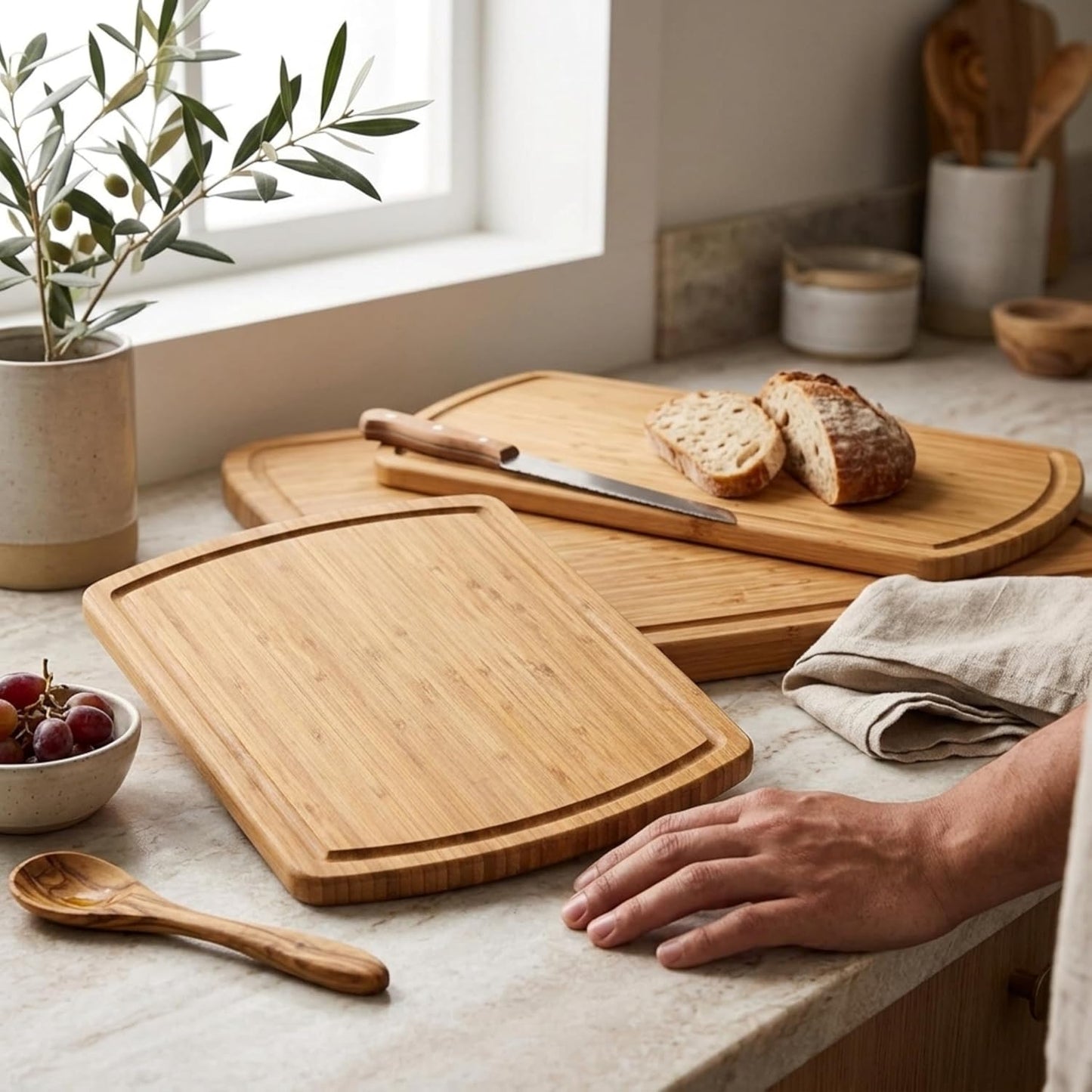 Wooden Cutting Boards for Kitchen - 3 Piece Carbonized Bamboo Cutting Board Set with Deep Juice Groove, Side Handles, Meal Prep Chopping Boards for Meat Vegetables Fruit, Charcuterie Serving Tray