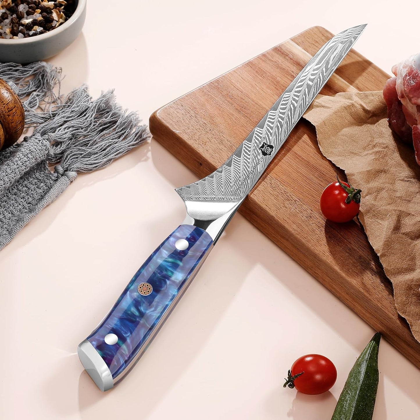 Damascus Boning Knife, 7 inch Super Sharp Fillet Knife, Japanese Damascus Steel, Full Tang Resin Handle, Includes Gift Box