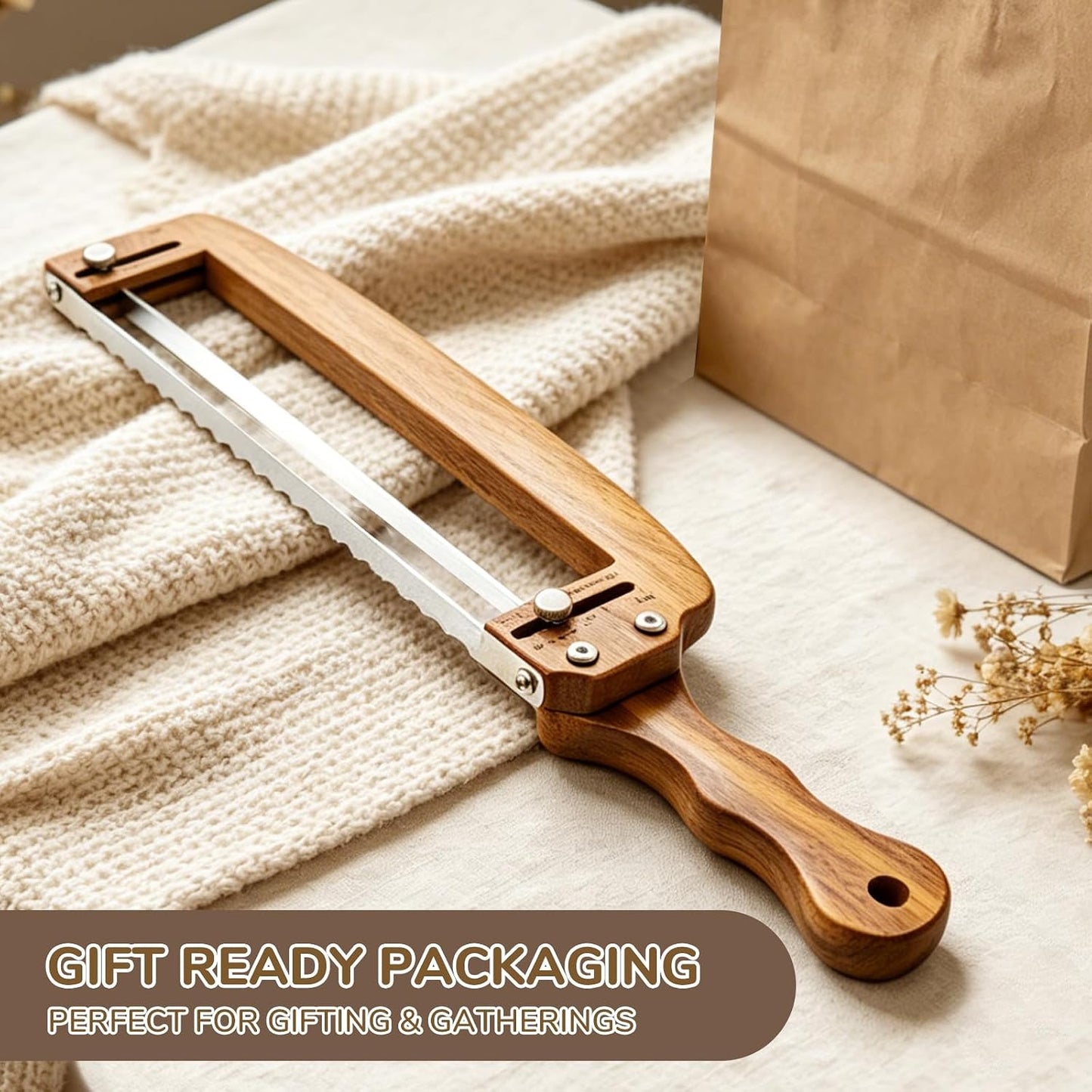 Adjustable Bread Slicer, Bread Knife for Homemade Bread, Manual Slicer Cutter Sharp Serrated Stainless Steel Blade Sourdough Tools for Baguettes, Bagels & Loaves, Ideal Gift for Bakers