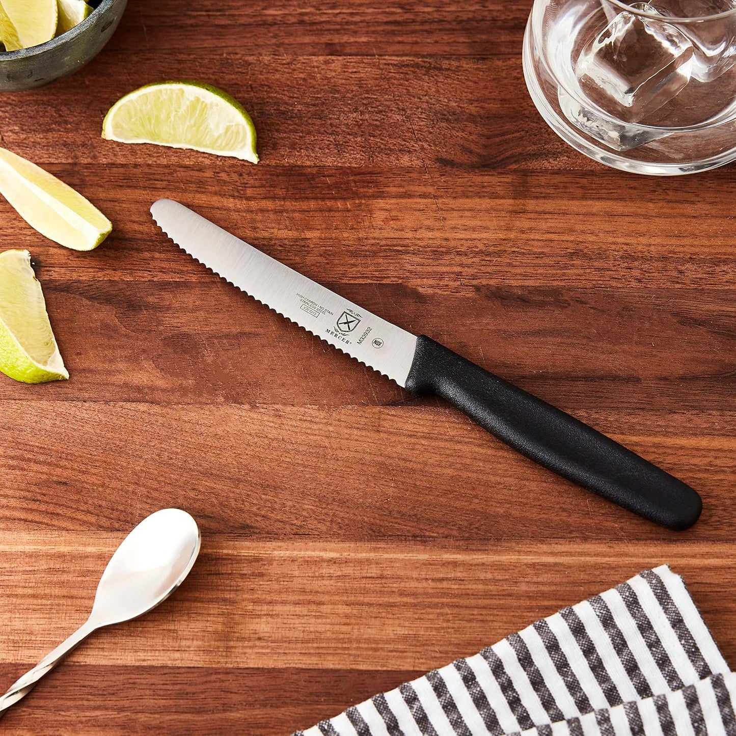 Rounded Tip Wavy Bar Knife, 4-5/16 Edge, Black