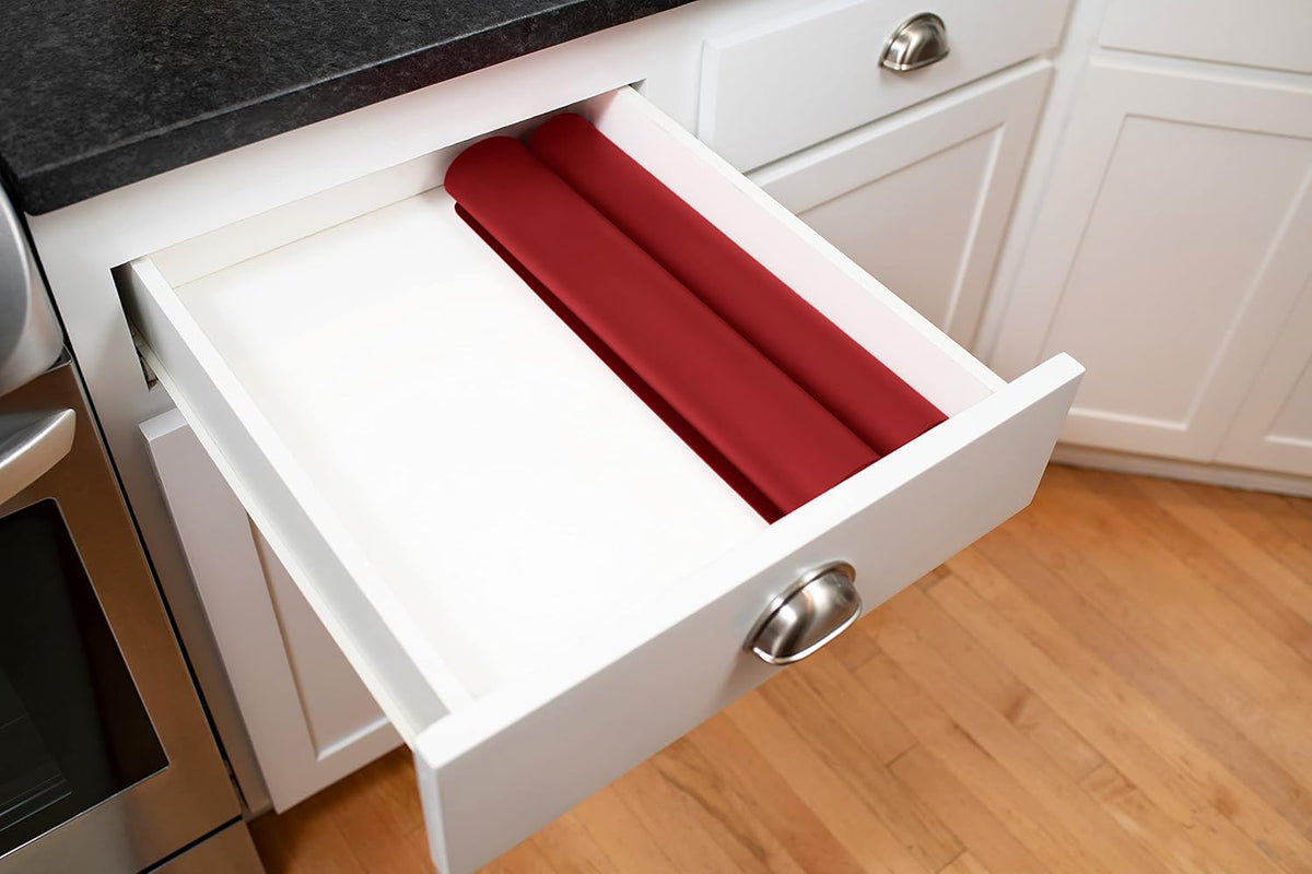 É, Set of 2, Extra Large, Thick, Silicone Mats for Kitchen Counter, Heat Resistant Mats, Countertop Protector, Non-Slip, Easy to Clean, 25 x 17 Inches x 1.4mm, Black